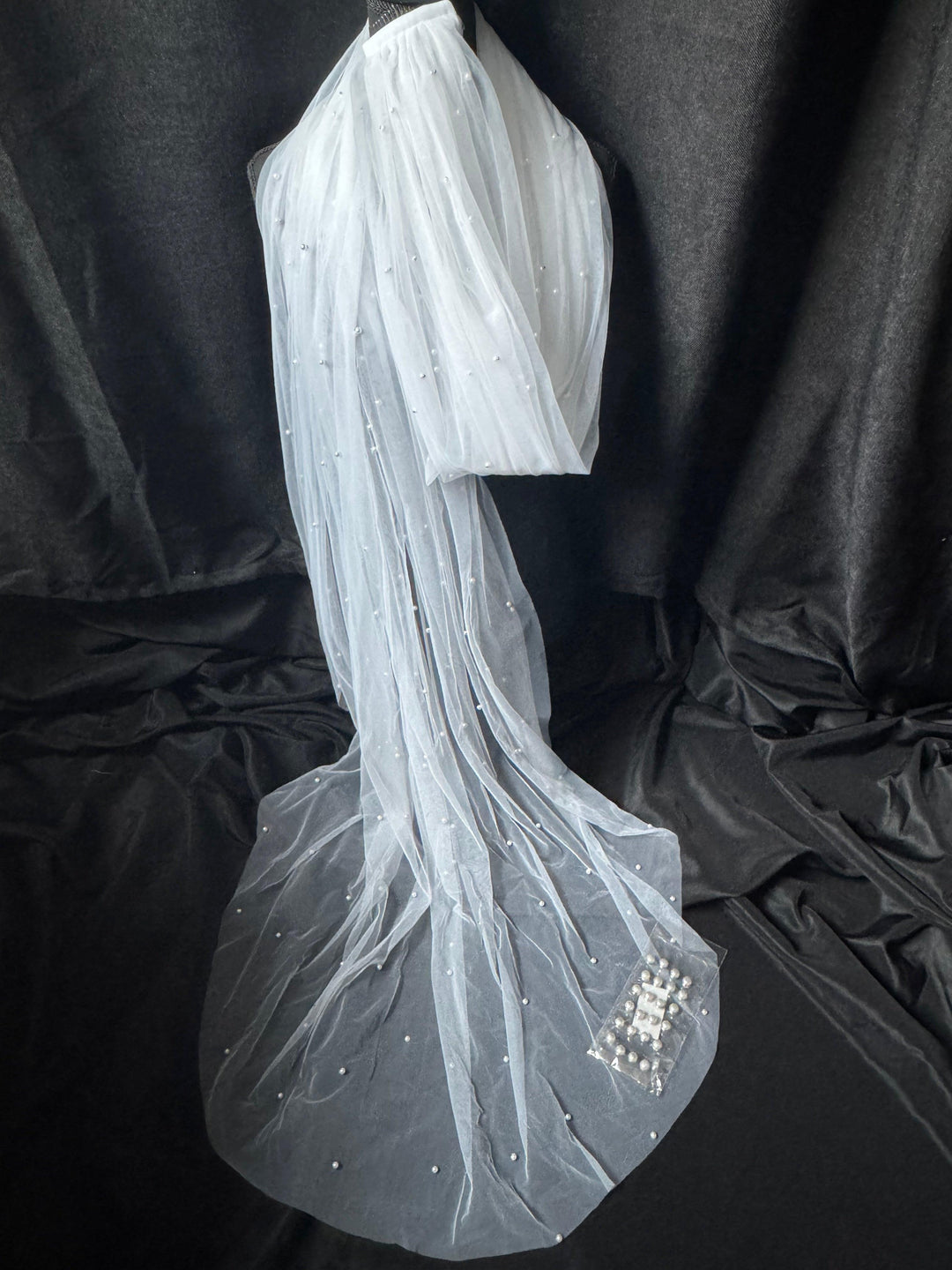 White Pearl Veil with Pearl Veil Weights