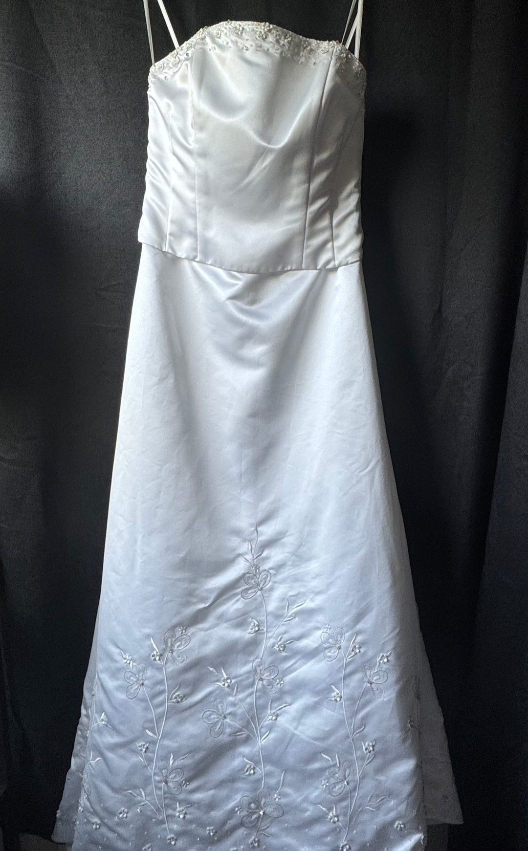 Size 16 Eden Bridals White Ball Gown
