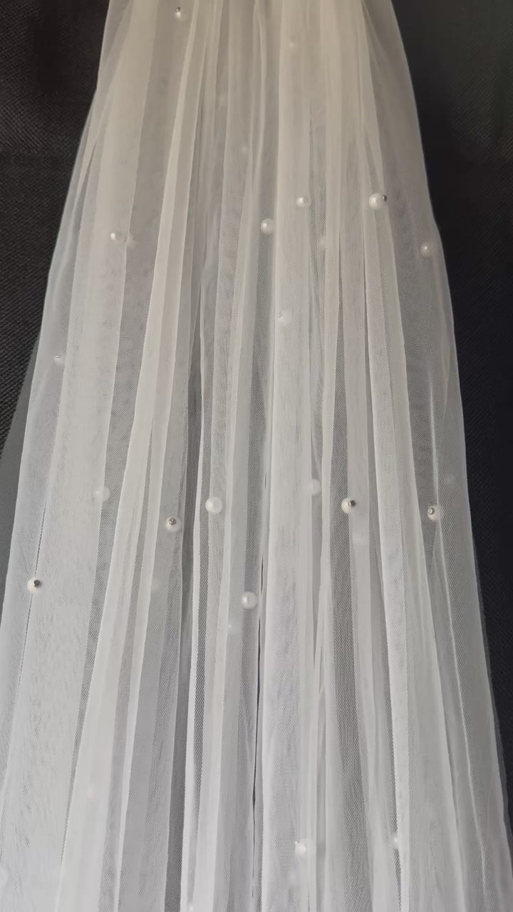 White Pearl Veil with Pearl Veil Weights